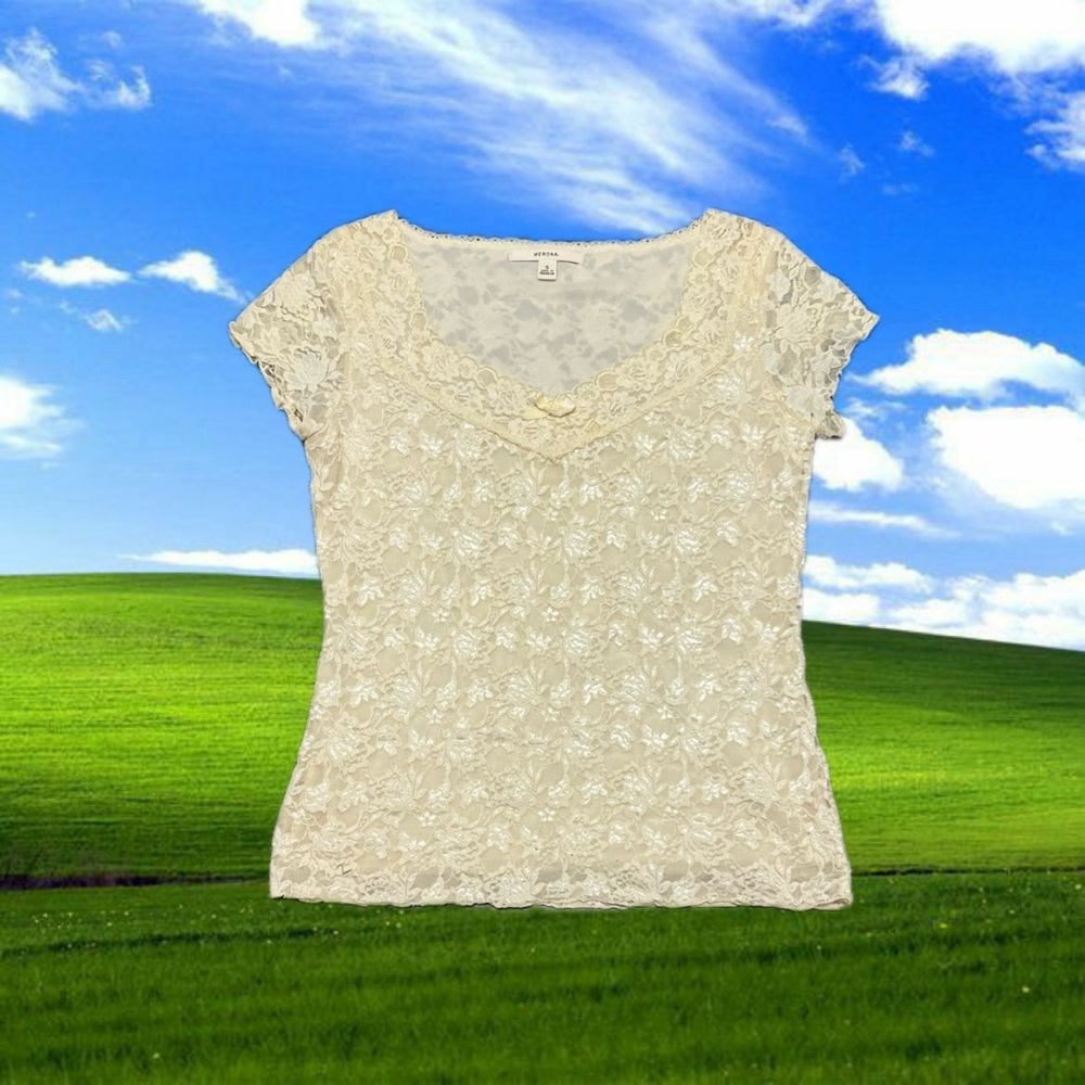 90s lace top